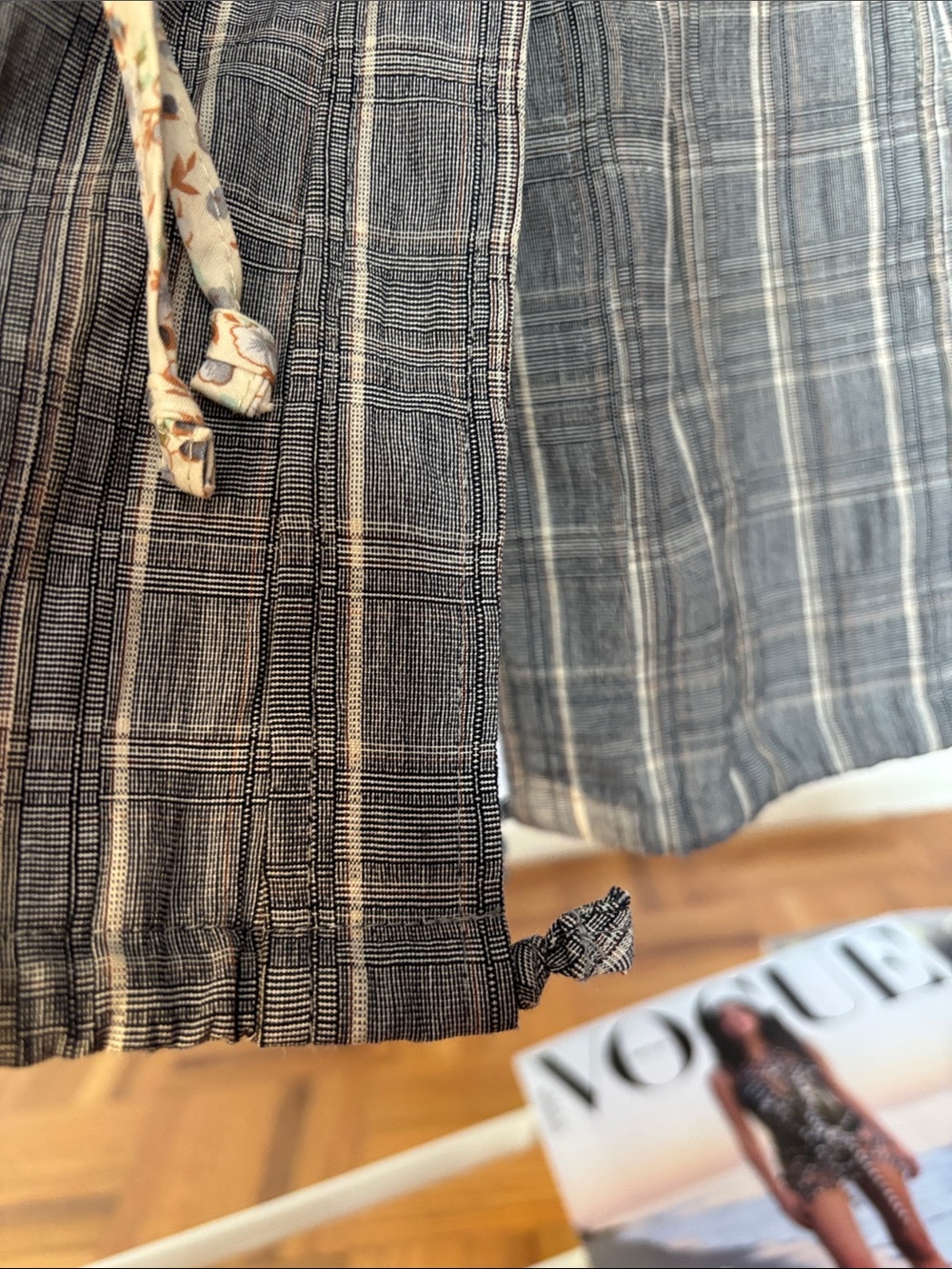 86. PETROV Gray Plaid/Cream Belted Mini Dress, with detailing - Picture 7 of 15